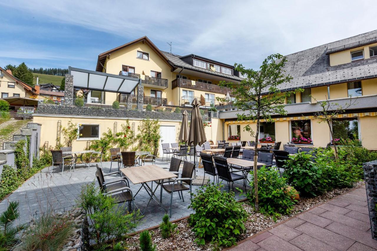 Hotel Engel - Familotel Hochschwarzwald Todtnauberg Buitenkant foto